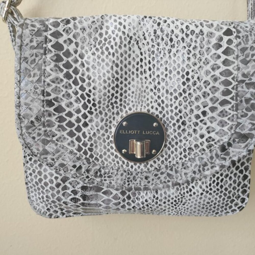 Elliott Lucca purse